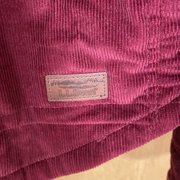 LL BEAN -Women's Quilted Corduroy Jacket - Picture 3 of 5